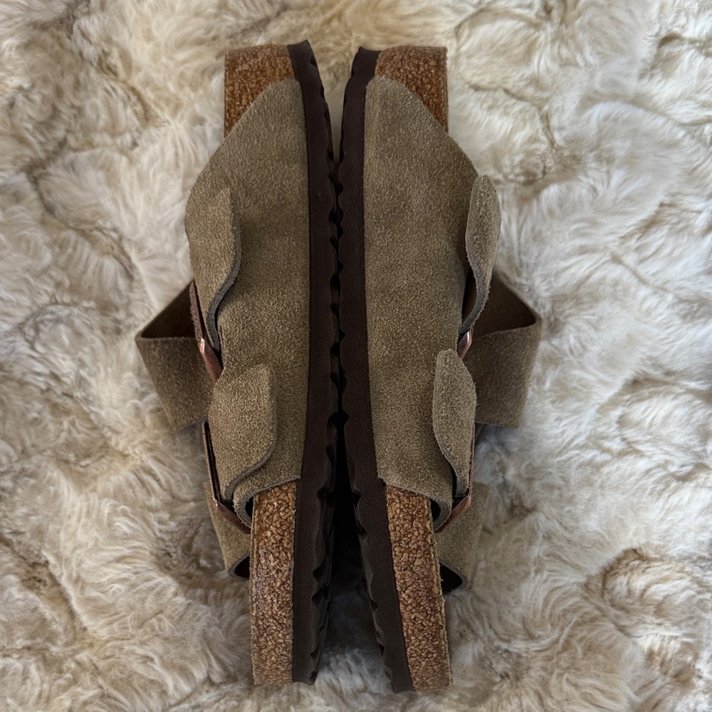 Birkenstock 37 Suede Double Strap Sandals with Copper Buckles - Picture 3 of 5